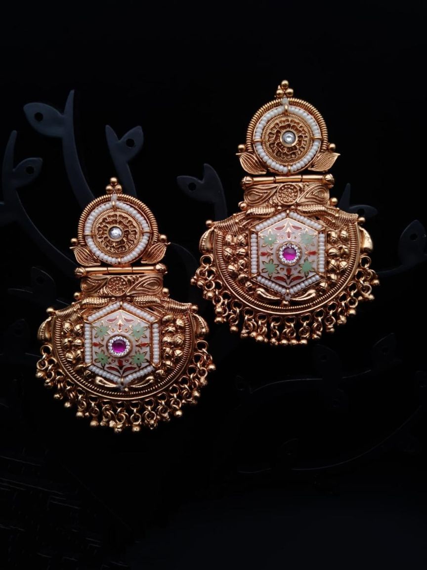 EARRINGS IN POLKI (GOLD POLISH) STYLE | DESIGN - 49160