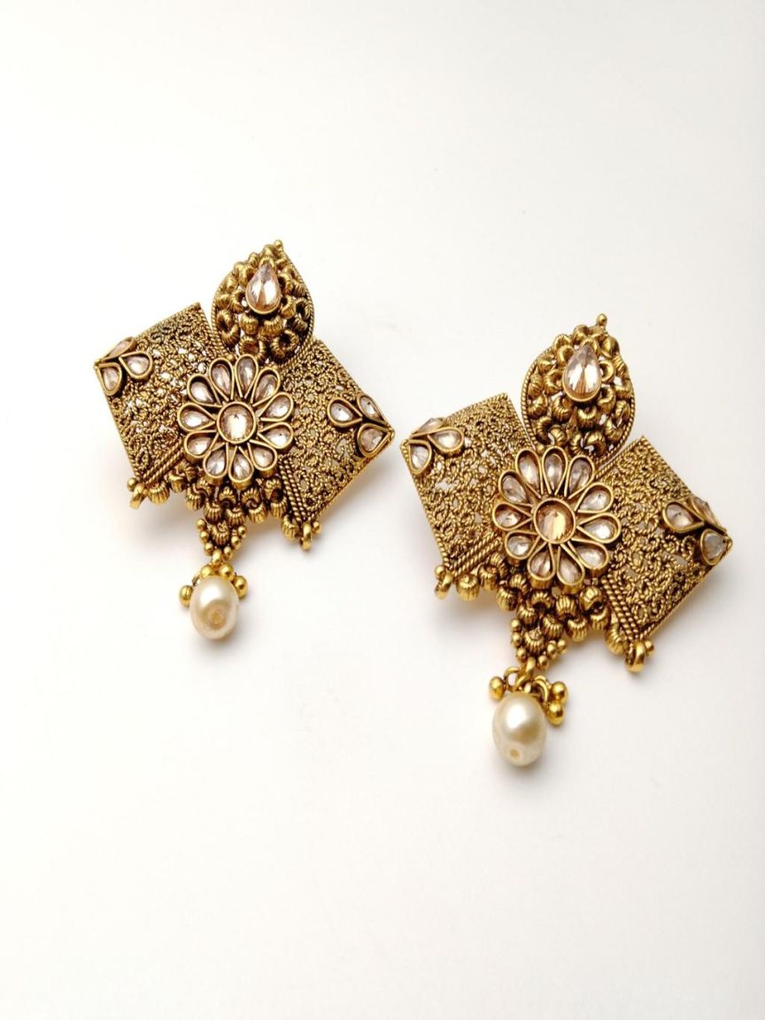 EARRINGS IN POLKI (GOLD POLISH) STYLE | DESIGN - 49214