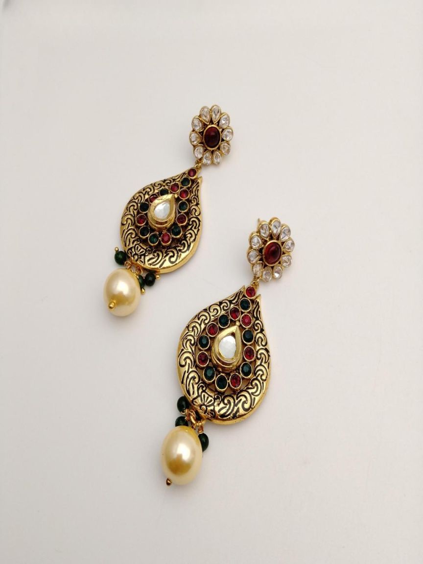 EARRINGS IN POLKI (GOLD POLISH) STYLE | DESIGN - 49217