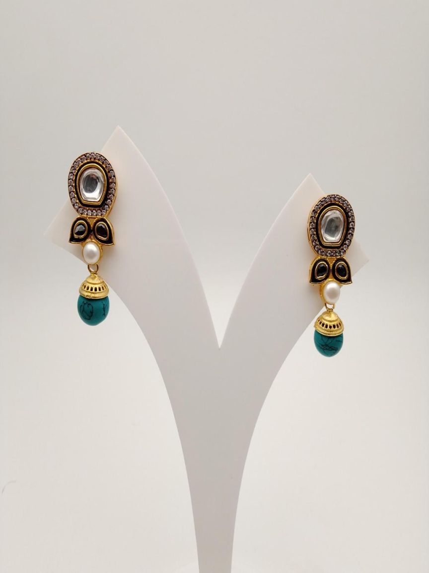 polki-earrings-ERP49258BSBGD