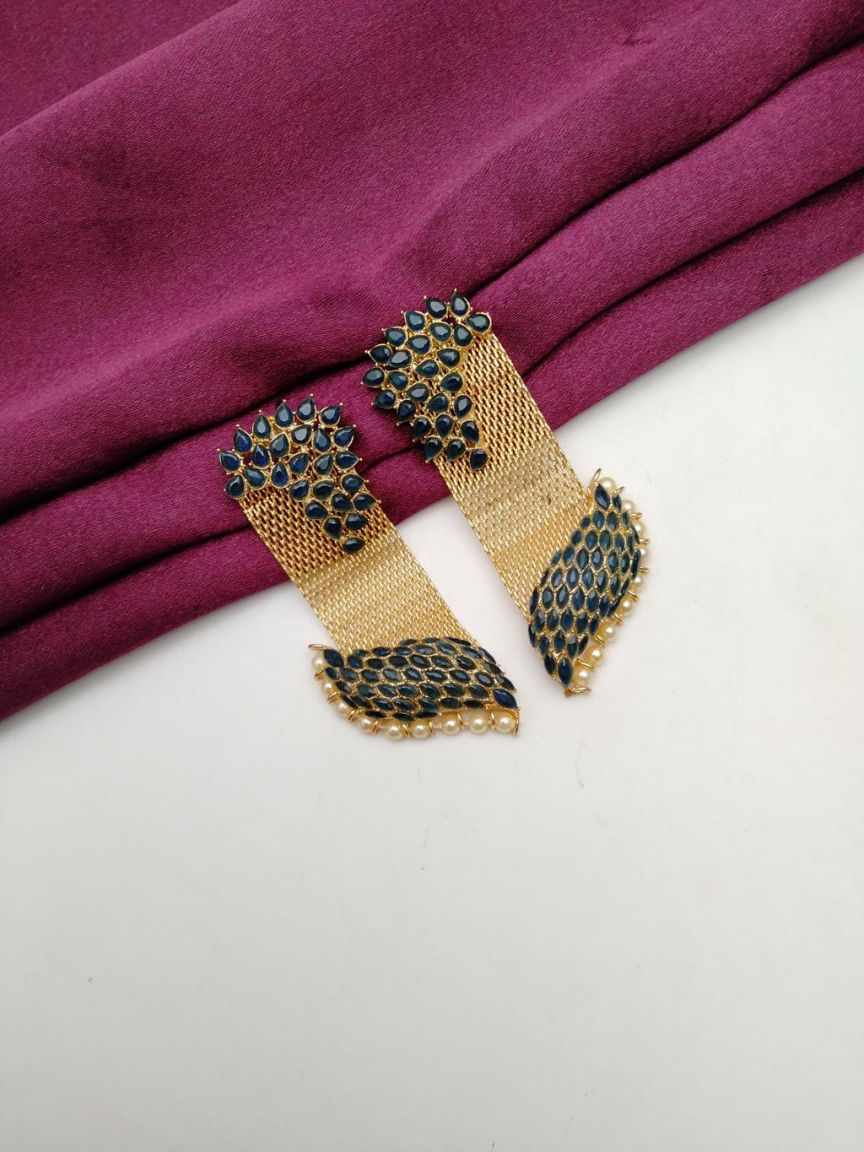 EARRINGS IN POLKI (GOLD POLISH) STYLE | DESIGN - 49306