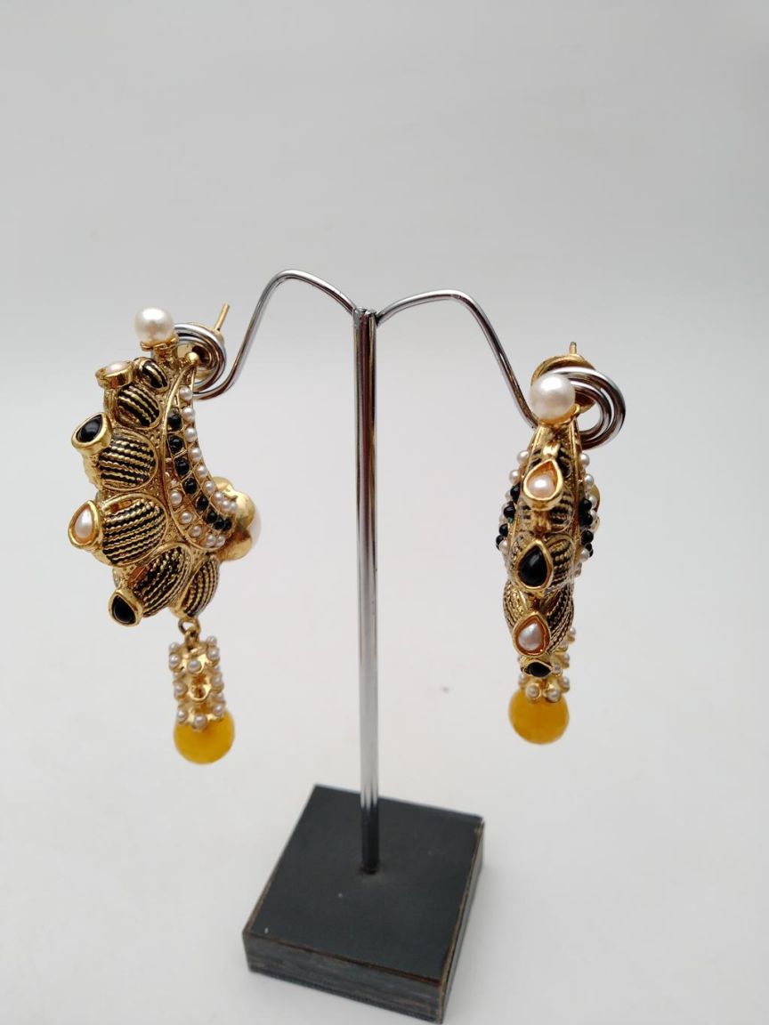 polki-earrings-ERP49307BYGD