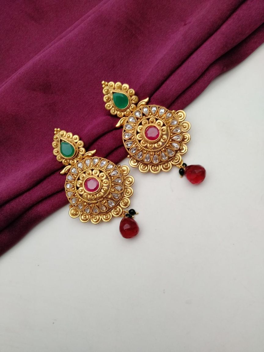 EARRINGS IN POLKI (GOLD POLISH) STYLE | DESIGN - 49310