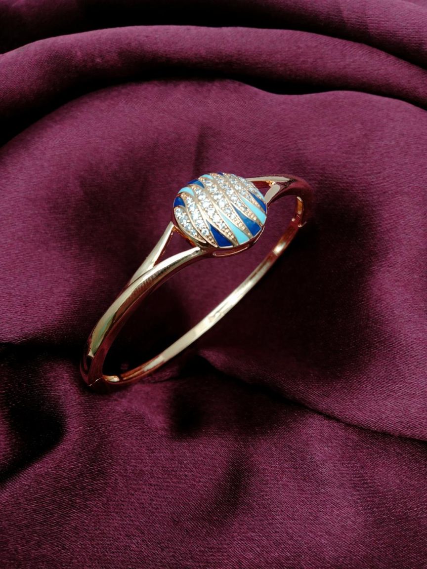 ta_cz-kada-KDTACZ79509BLUESBGD