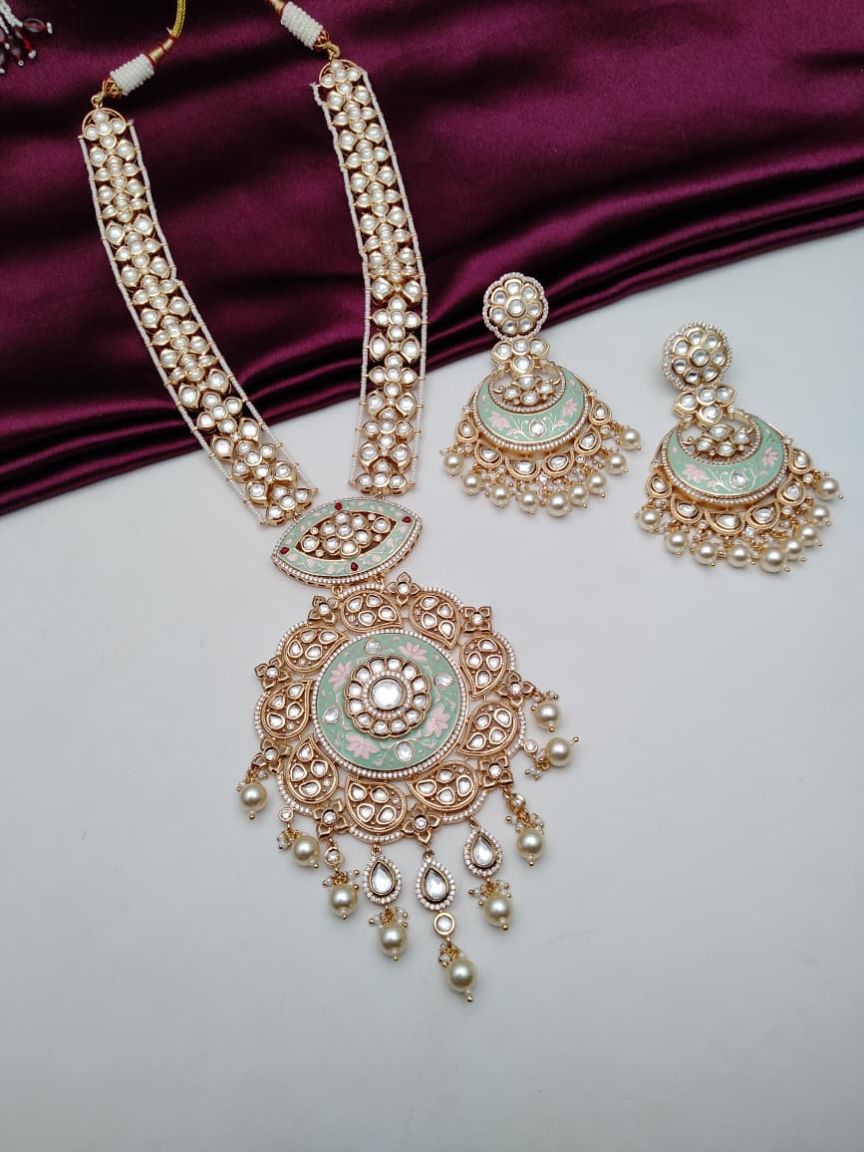 LONG SET IN KUNDAN (VILANDI) STYLE | DESIGN - 28084