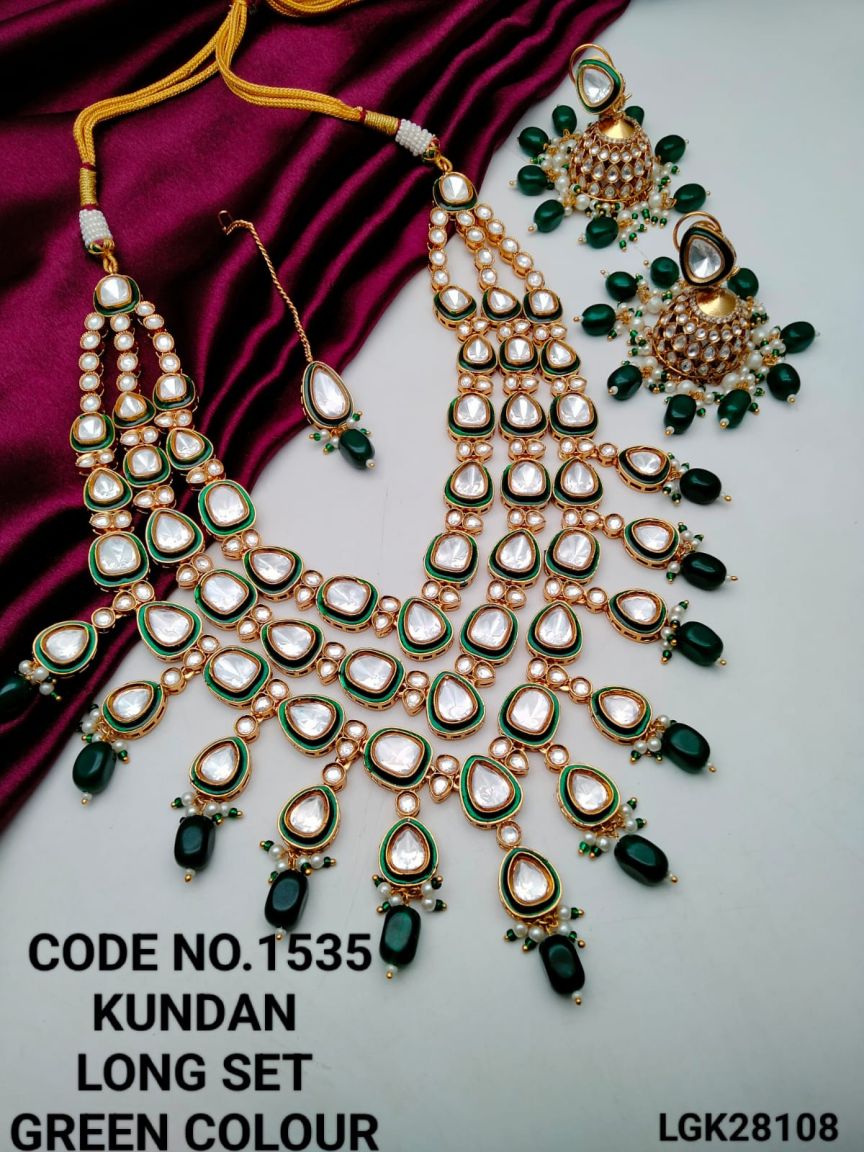 LONG SET IN KUNDAN (VILANDI) STYLE | DESIGN - 28108