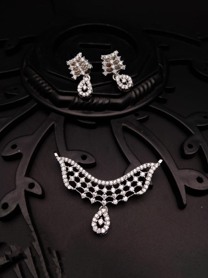 MANGALSUTRA PENDANT IN AD STYLE | DESIGN - 42096