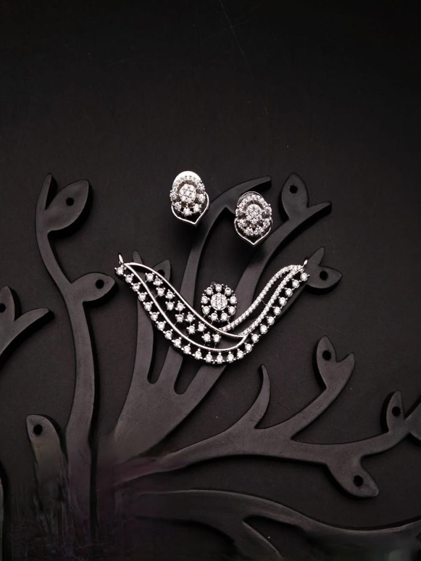 MANGALSUTRA PENDANT IN AD STYLE | DESIGN - 42105