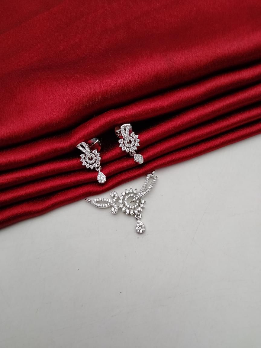 MANGALSUTRA PENDANT IN AD STYLE | DESIGN - 42171