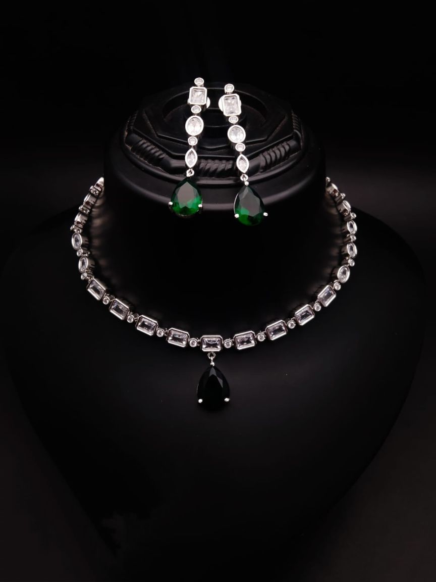 NECKLASE SET IN AMERICAN DIAMOND JEWELLERY STYLE | DESIGN - 00537
