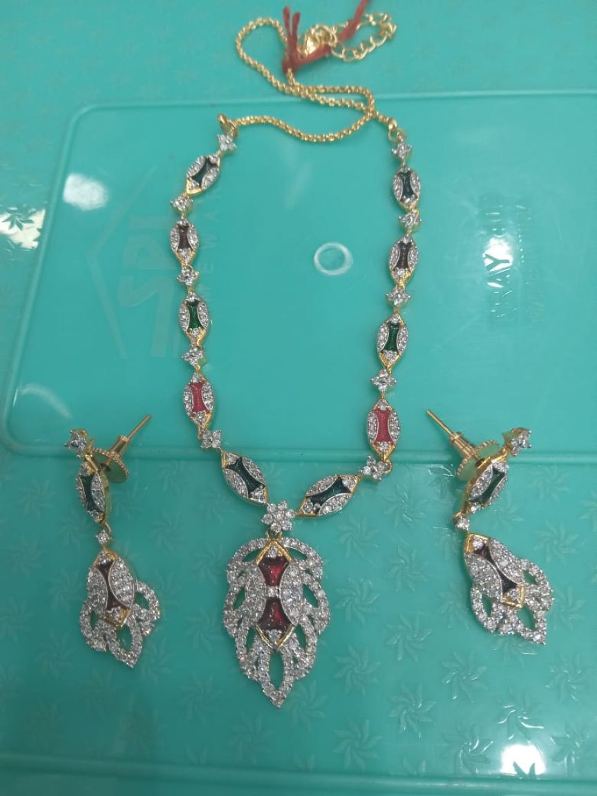 NECKLASE SET IN AMERICAN DIAMOND JEWELLERY STYLE | DESIGN - 00540