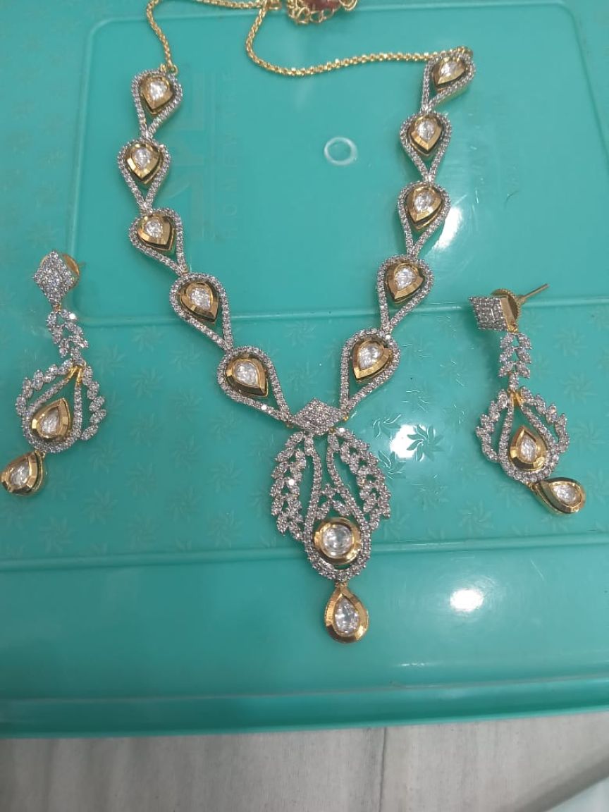NECKLASE SET IN AMERICAN DIAMOND JEWELLERY STYLE | DESIGN - 00546