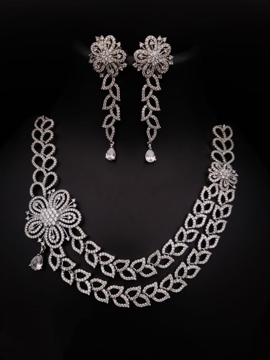 NECKLASE SET IN AMERICAN DIAMOND JEWELLERY STYLE | DESIGN - 00555