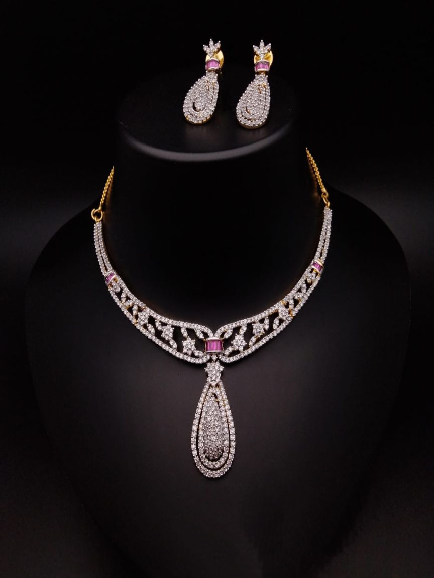 NECKLASE SET IN AMERICAN DIAMOND JEWELLERY STYLE | DESIGN - 00562