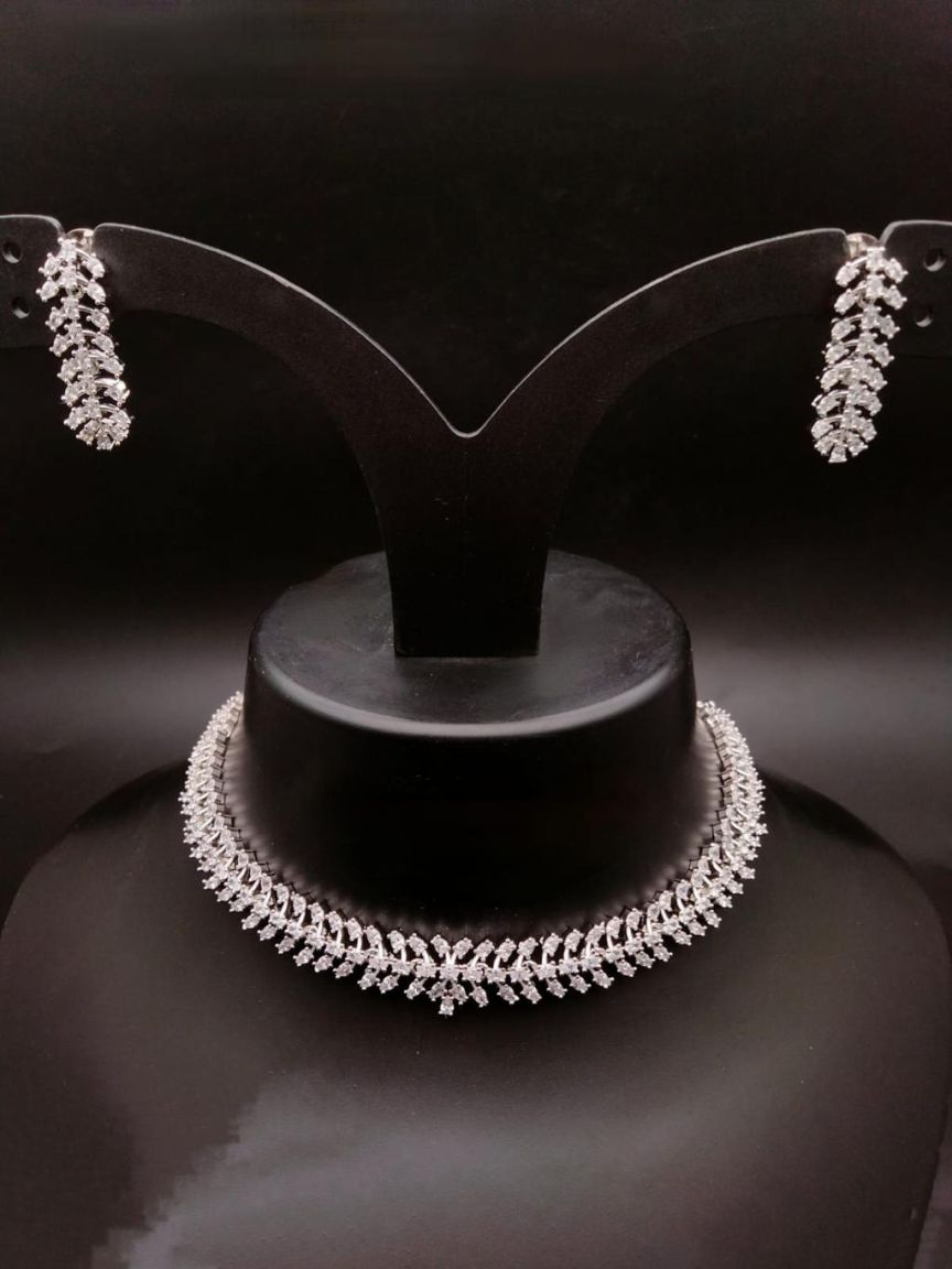 NECKLASE SET IN AMERICAN DIAMOND JEWELLERY STYLE | DESIGN - 00592