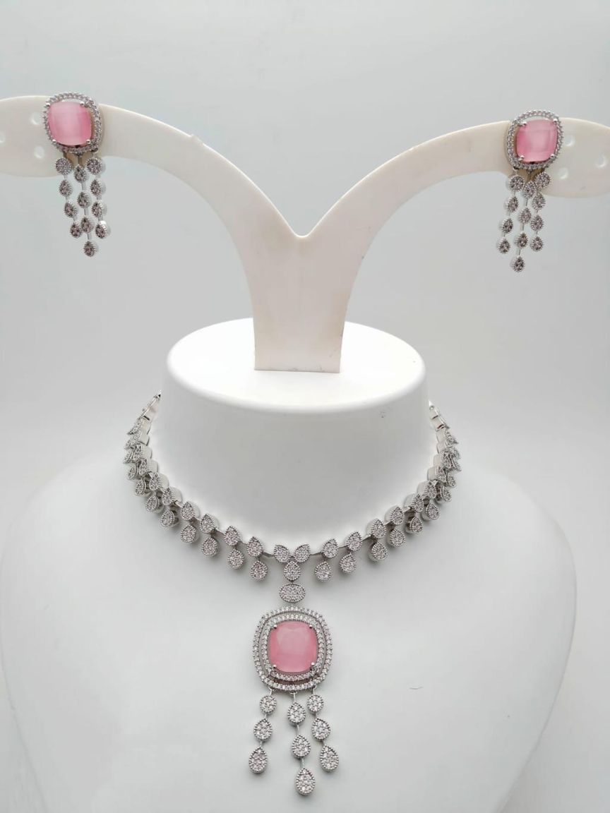 NECKLASE SET IN AMERICAN DIAMOND JEWELLERY STYLE | DESIGN - 00620