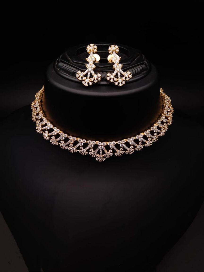 NECKLASE SET IN AD STYLE | DESIGN - 00655