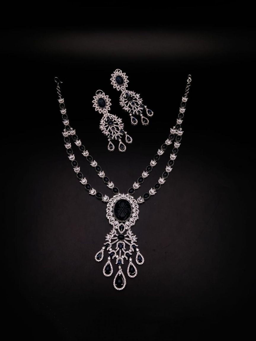 NECKLASE SET IN AD STYLE | DESIGN - 00671