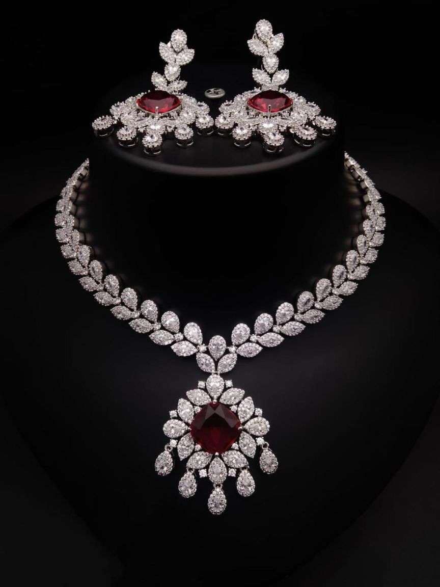 NECKLASE SET IN AD STYLE | DESIGN - 00674