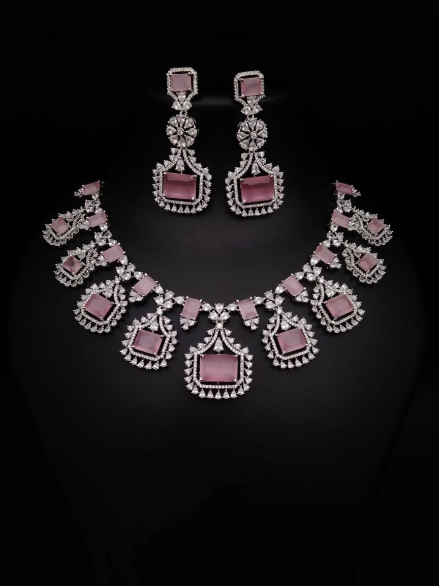 NECKLASE SET IN AD STYLE | DESIGN - 00679