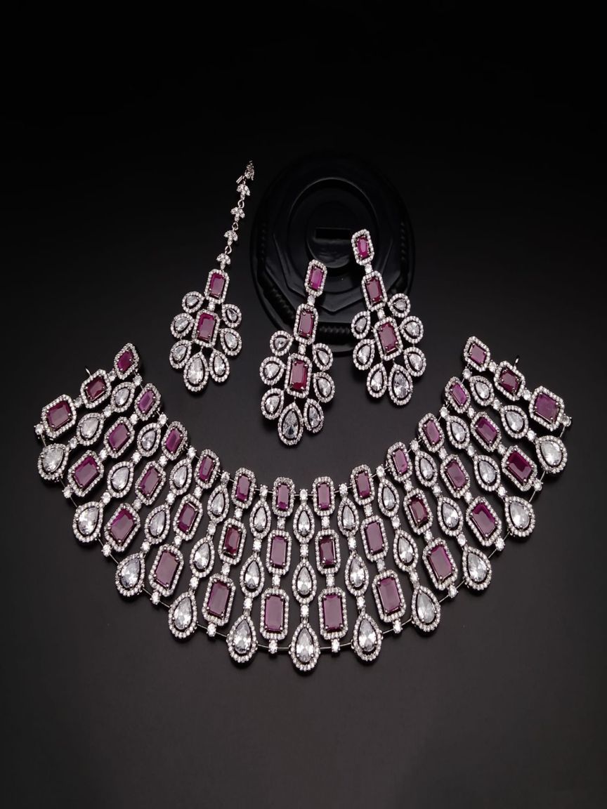 NECKLASE SET IN AD STYLE | DESIGN - 00682