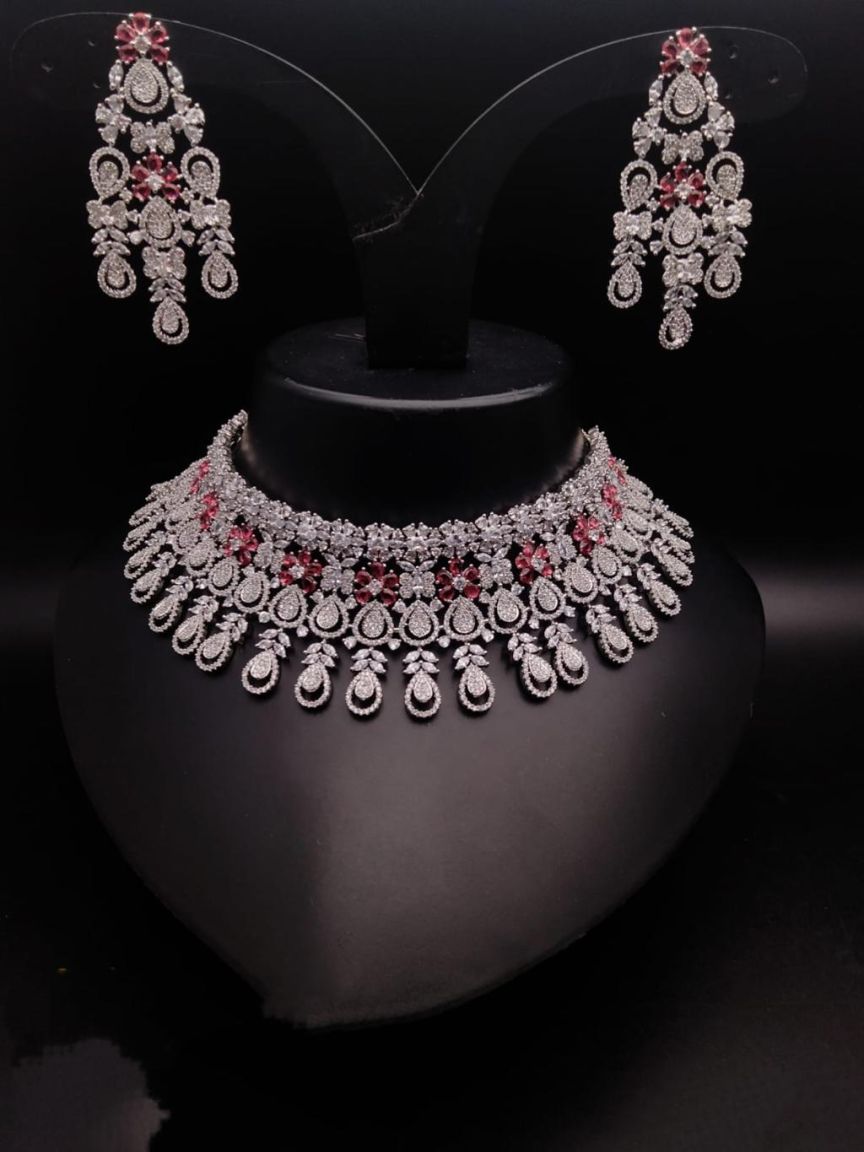 NECKLASE SET IN AD STYLE | DESIGN - 00701