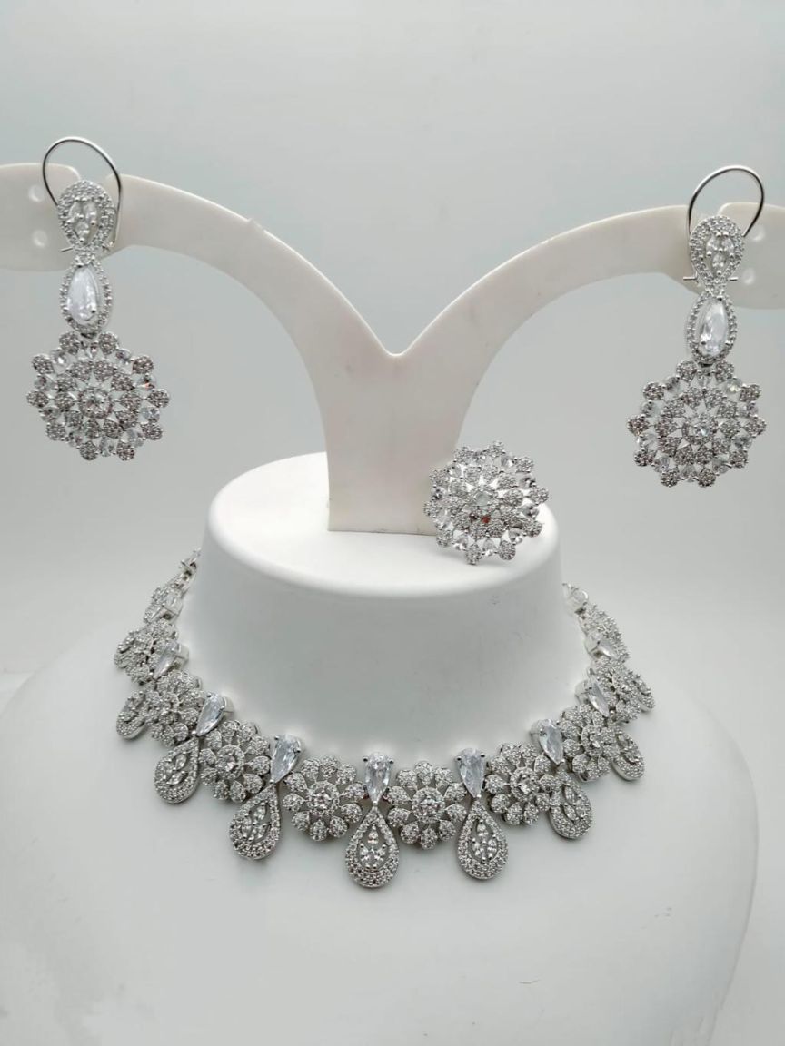 NECKLASE SET IN AD STYLE | DESIGN - 00703