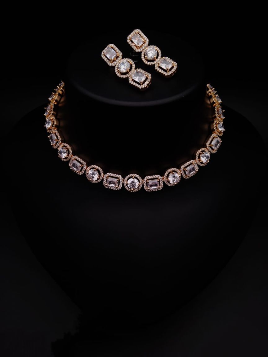 NECKLASE SET IN AD STYLE | DESIGN - 00712