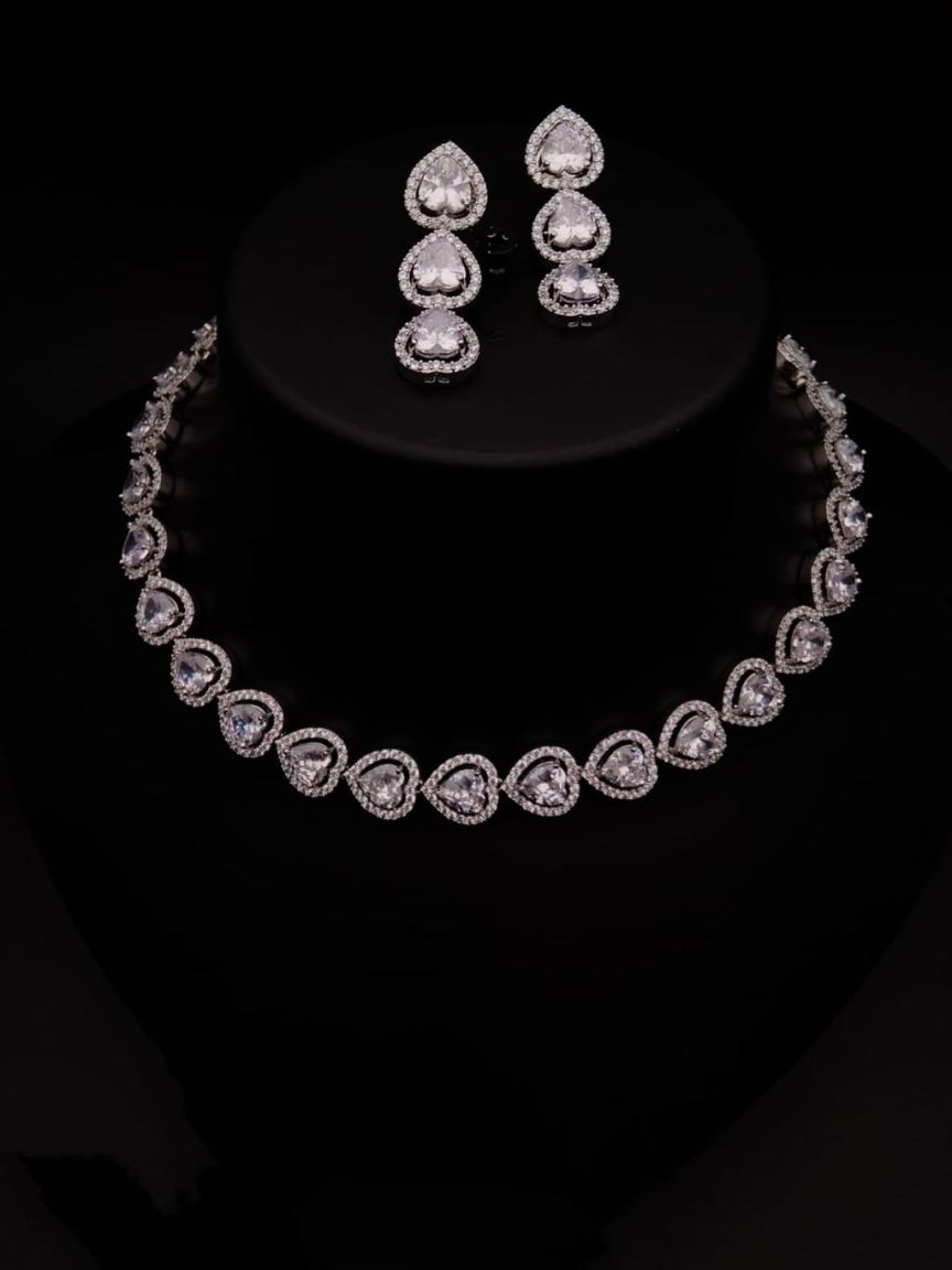 NECKLASE SET IN AD STYLE | DESIGN - 00713