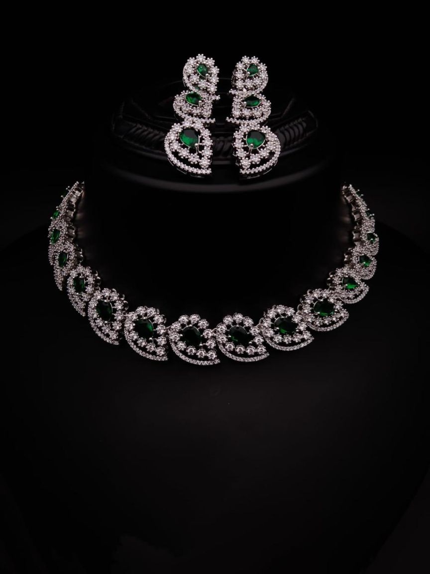 NECKLASE SET IN AD STYLE | DESIGN - 00721