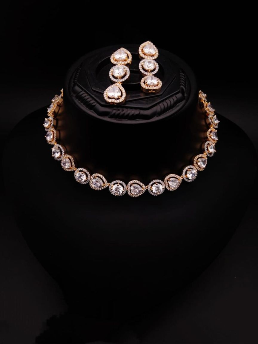 NECKLASE SET IN AD STYLE | DESIGN - 00728