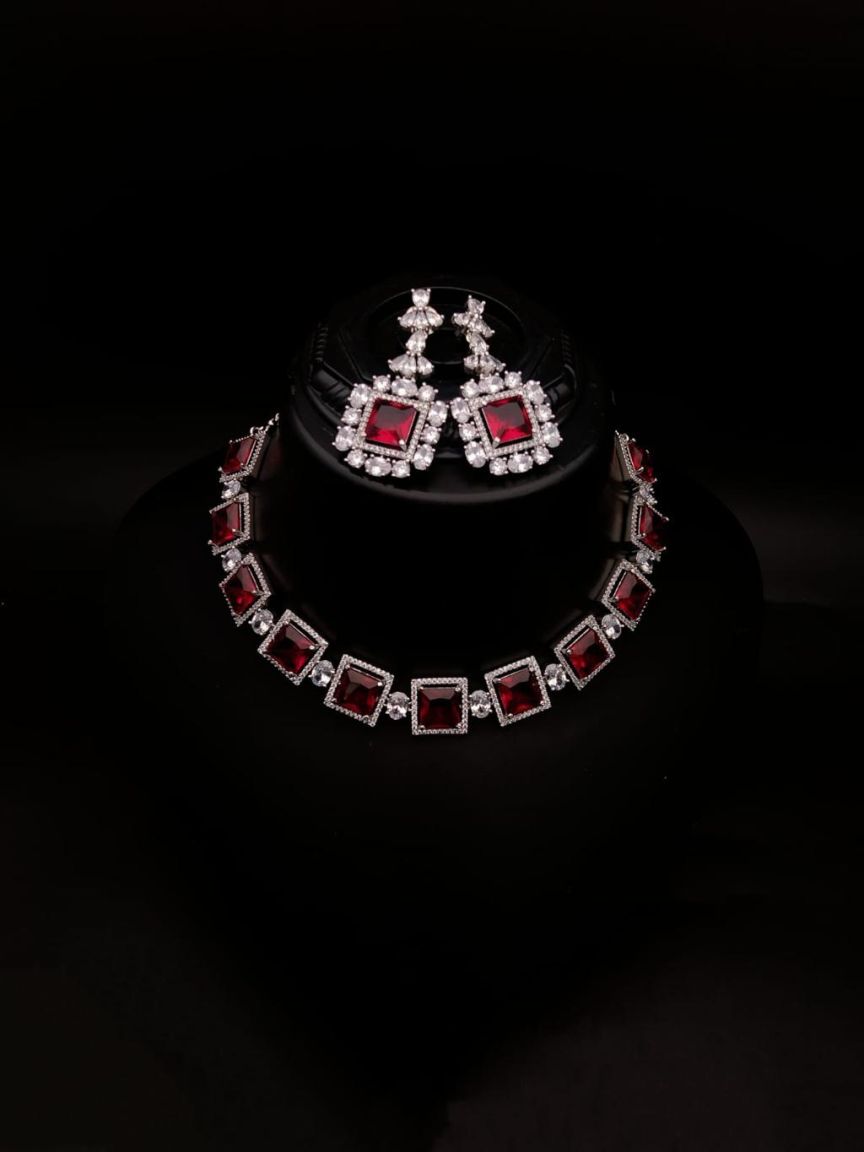 NECKLASE SET IN AD STYLE | DESIGN - 00737