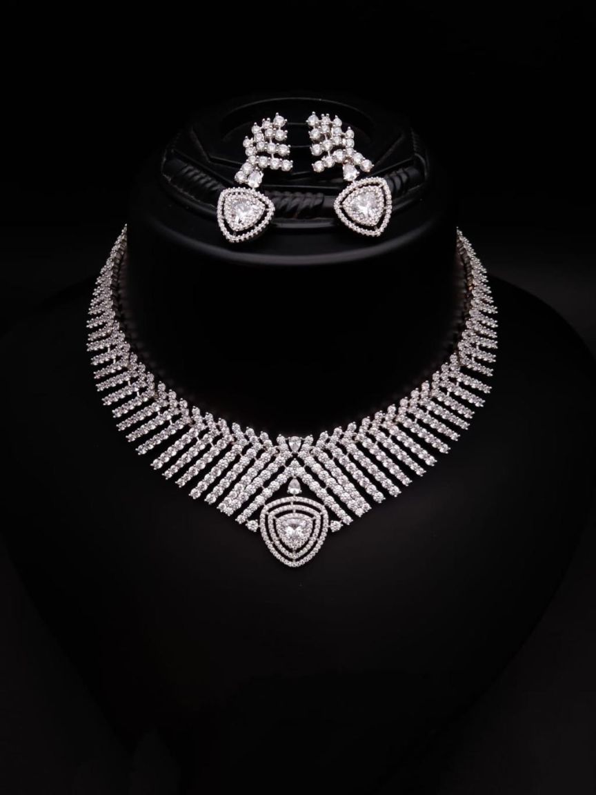 NECKLASE SET IN AD STYLE | DESIGN - 00743