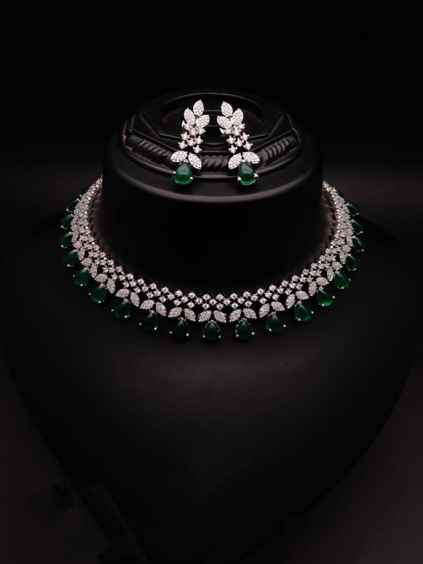 NECKLASE SET IN AD STYLE | DESIGN - 00752