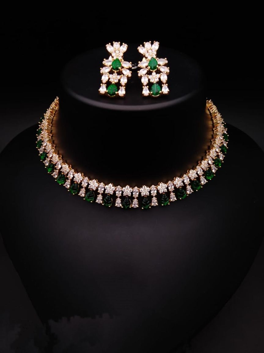 NECKLASE SET IN AD STYLE | DESIGN - 00758