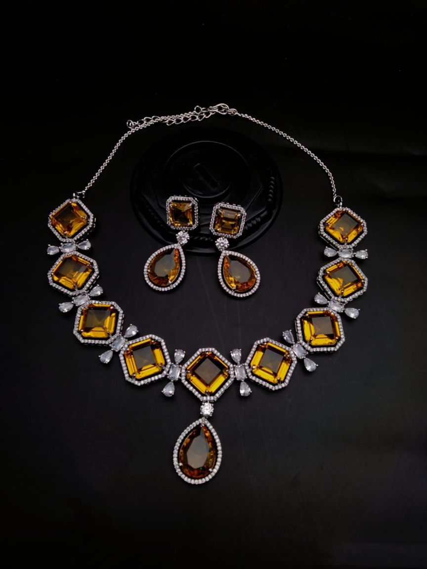 NECKLASE SET IN AD STYLE | DESIGN - 00795
