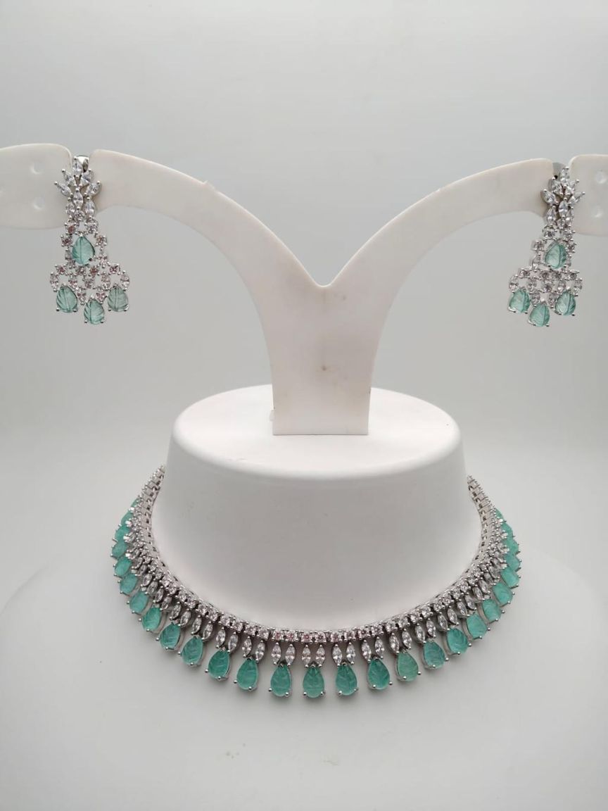NECKLASE SET IN AD STYLE | DESIGN - 00797