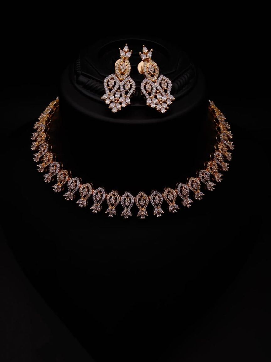 NECKLASE SET IN AD STYLE | DESIGN - 00808