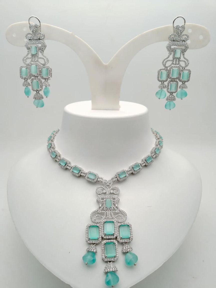NECKLASE SET IN AD STYLE | DESIGN - 00809