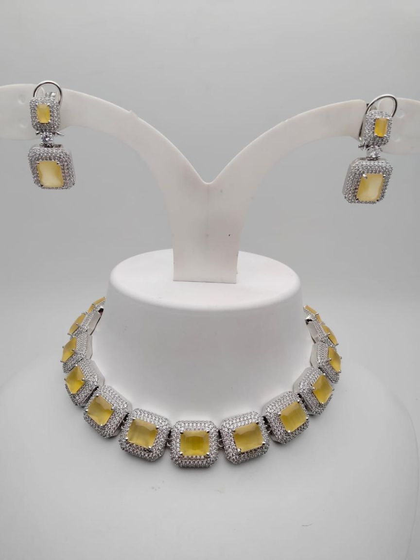 NECKLASE SET IN AD STYLE | DESIGN - 00810