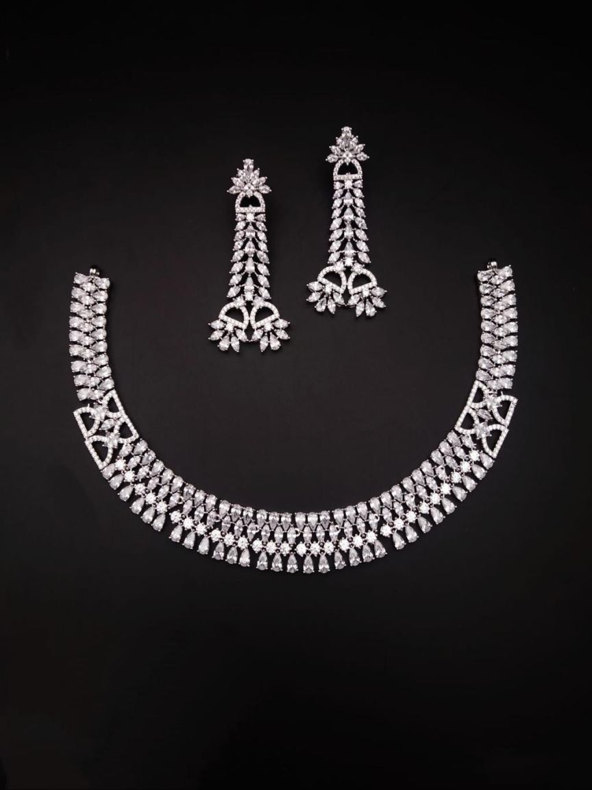 NECKLASE SET IN AD STYLE | DESIGN - 00821
