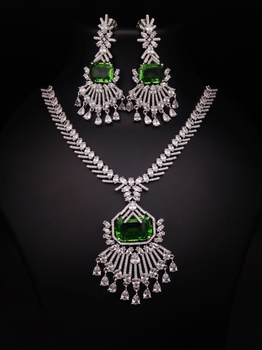 NECKLASE SET IN AD STYLE | DESIGN - 00833