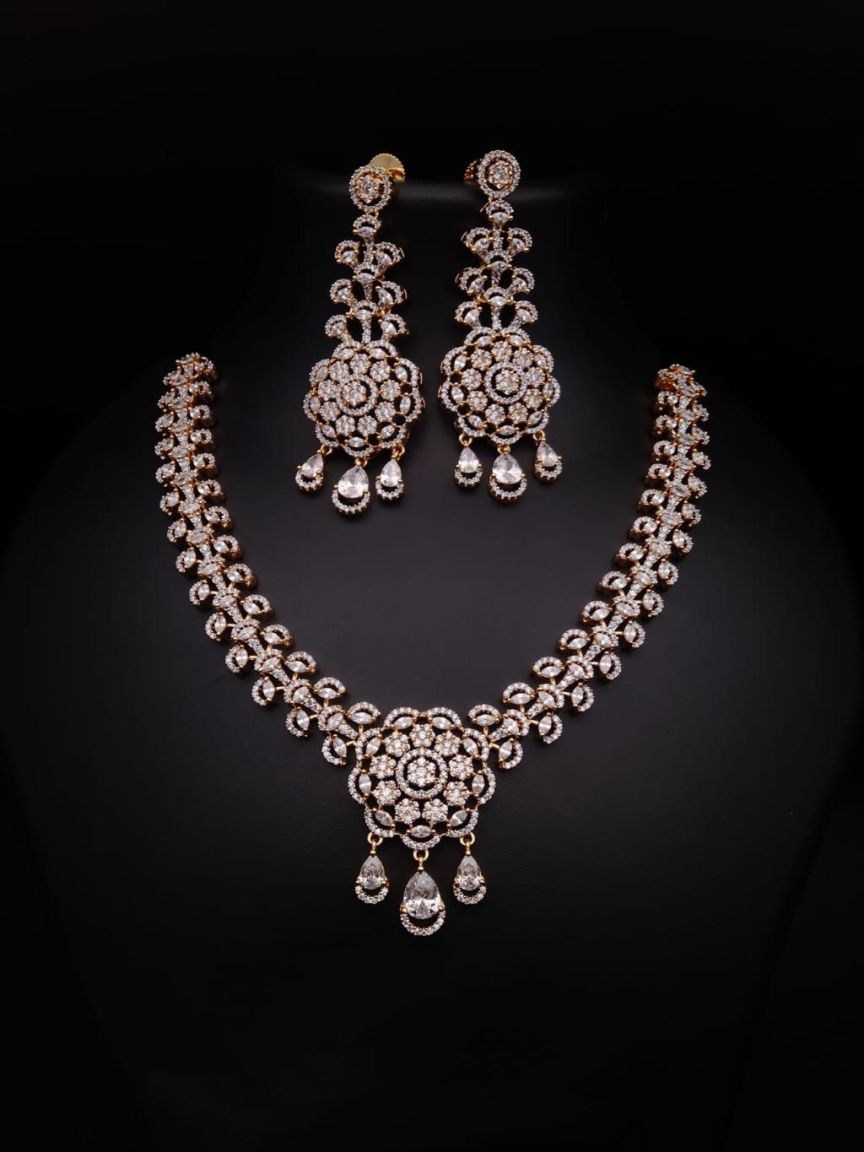 NECKLASE SET IN AD STYLE | DESIGN - 00879