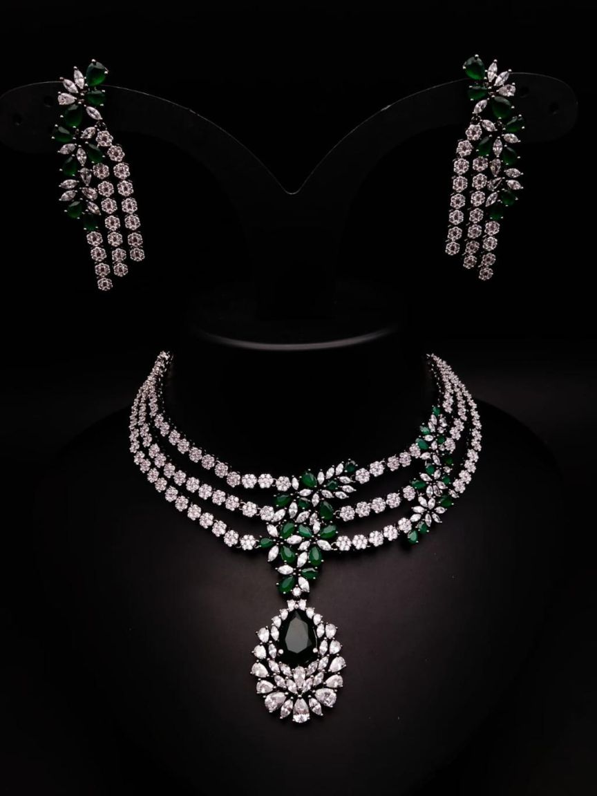 NECKLASE SET IN AD STYLE | DESIGN - 00881