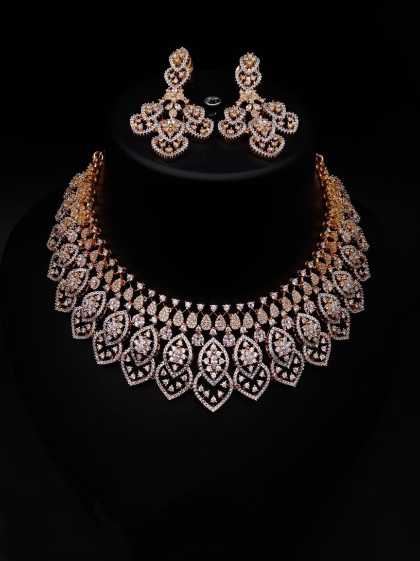 NECKLASE SET IN AD STYLE | DESIGN - 00893