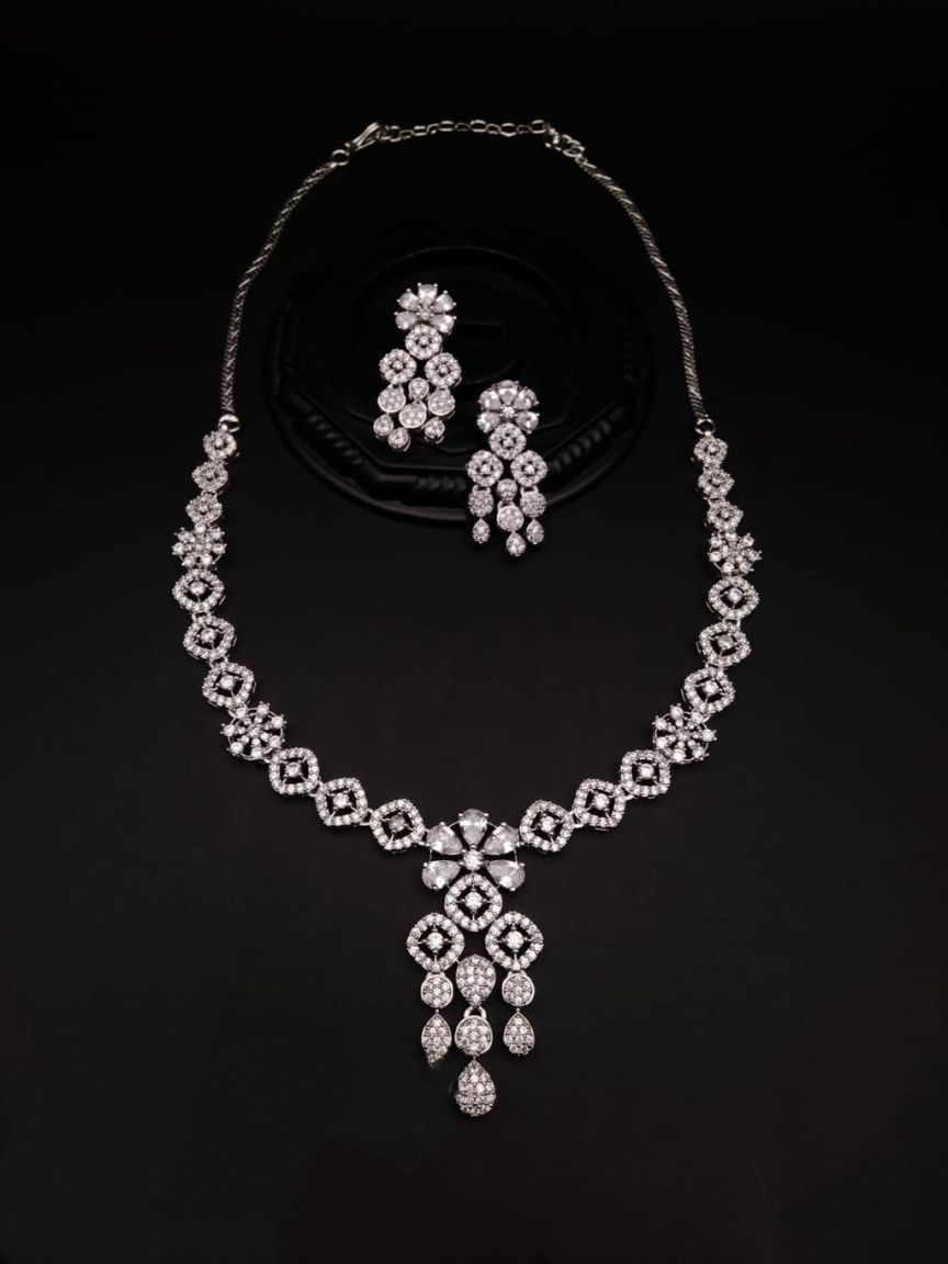 NECKLASE SET IN AD STYLE | DESIGN - 00919