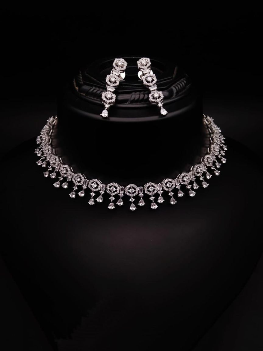 NECKLASE SET IN AD STYLE | DESIGN - 00922