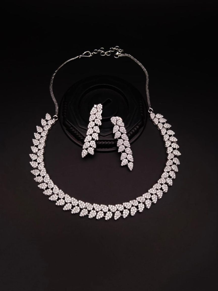 NECKLASE SET IN AD STYLE | DESIGN - 00925