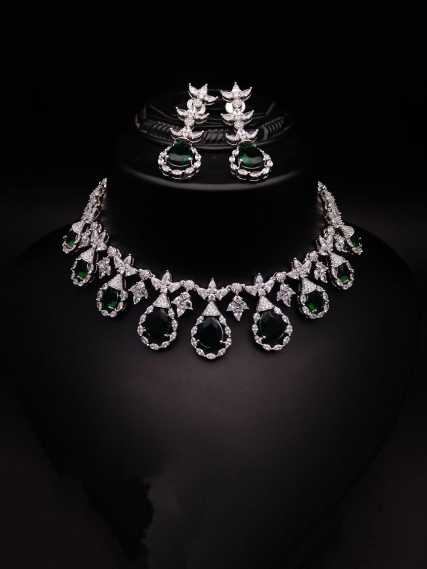 ad-necklace_set-NSAD00946GRSP