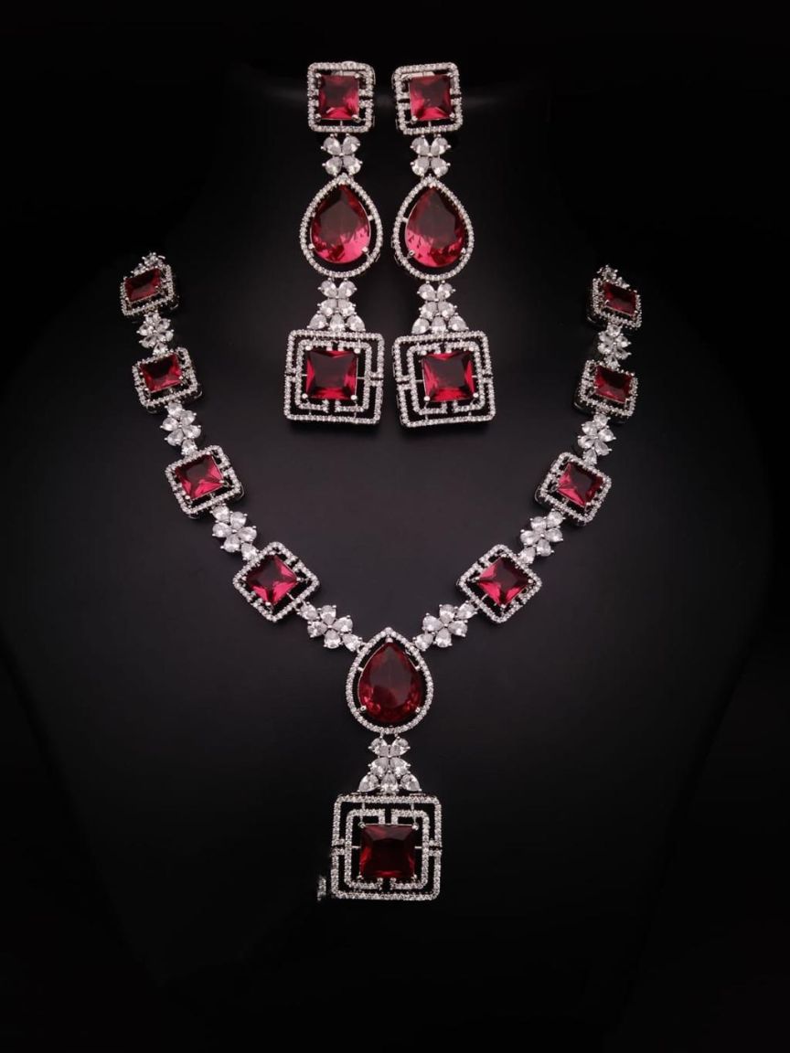 NECKLASE SET IN AD STYLE | DESIGN - 00948